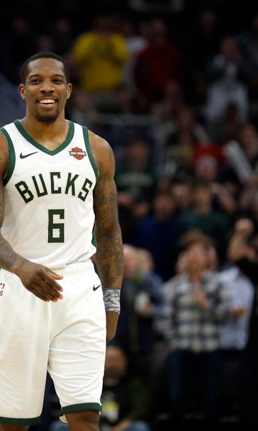 Giannis, Bucks drop 148 points on Wizards for 40th win